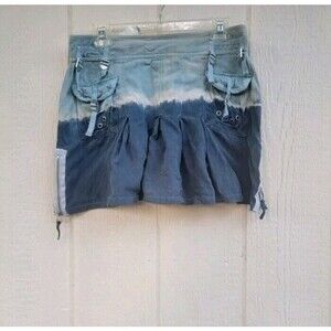 Carmar  pleated skirt Wmns sz 8